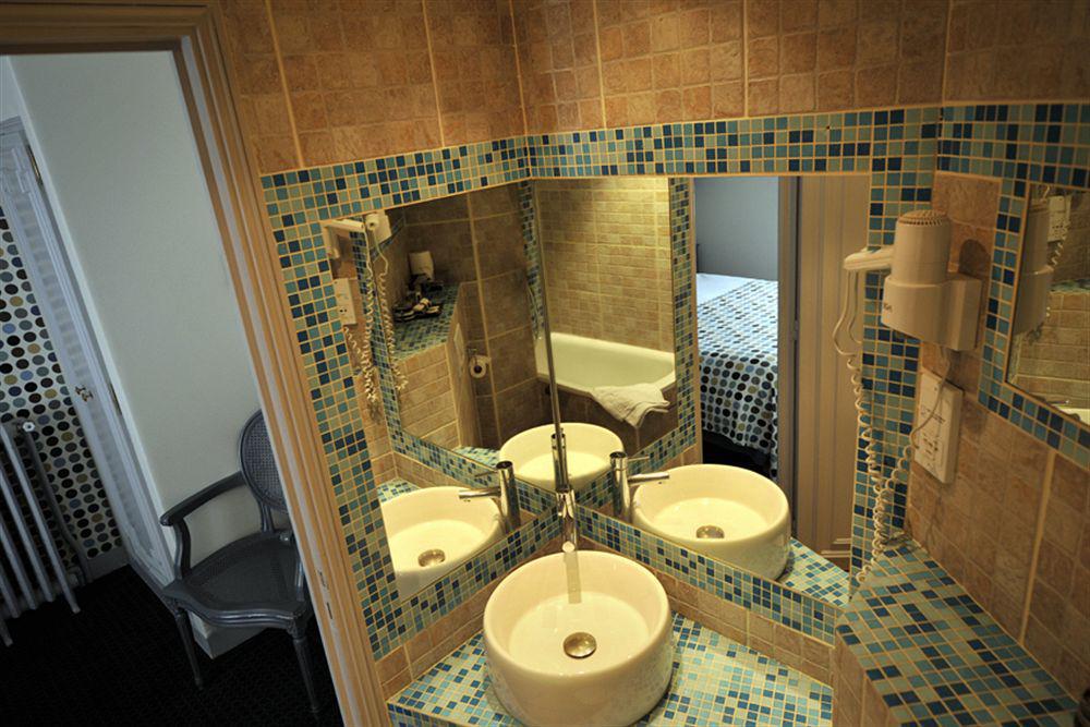 Hotel Ze 4*